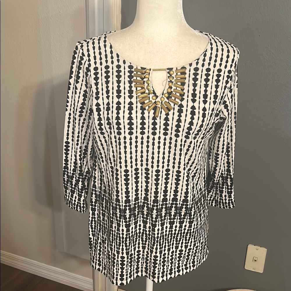 Ruby Rd. Black and White Patterned Blouse